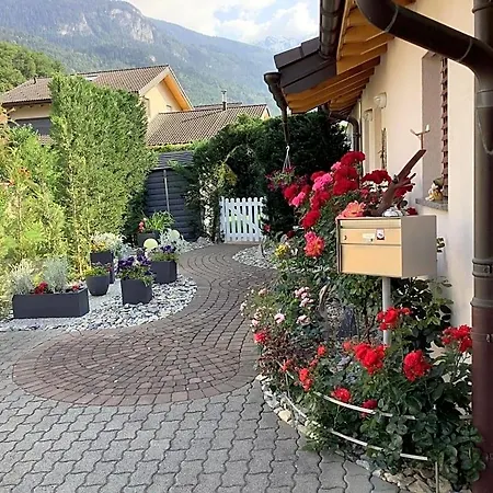 Lenggenhager Plantzette Bed & Breakfast 3*