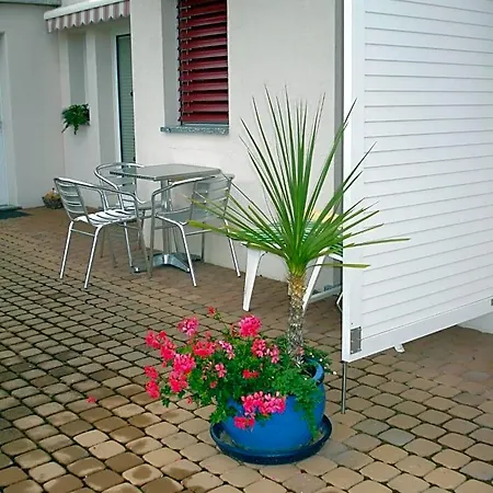 Lenggenhager Plantzette Bed & Breakfast