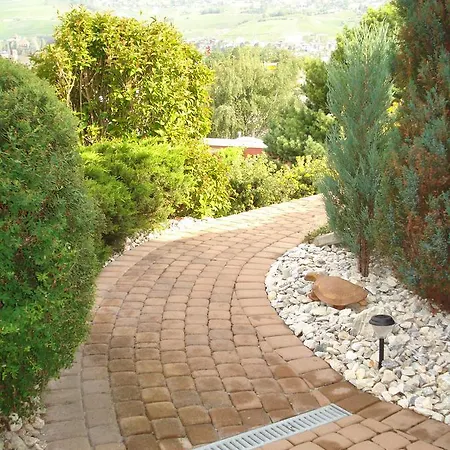 Panzió Lenggenhager Plantzette